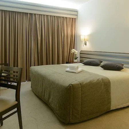 Nova Cruz Hotel Santa Maria da Feira