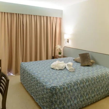 Nova Cruz 4* Santa Maria da Feira